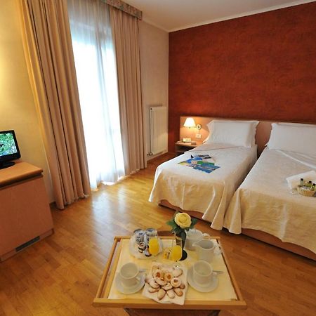 La Rocca Sport & Benessere Шатійон Екстер'єр фото